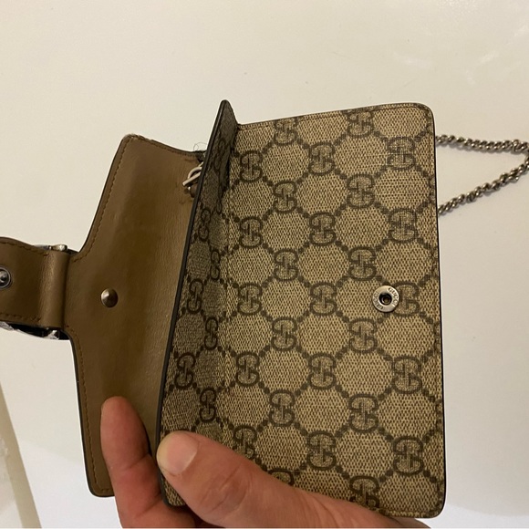 GUCCI MINI DIONYSUS SUPER BEIGE GG SUPREME CANVAS CROSS BODY BAG - Picture 15 of 16